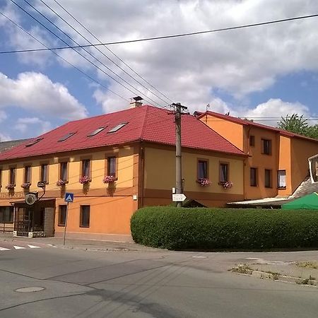 Penzion U Slunce Jaroměř 外观 照片