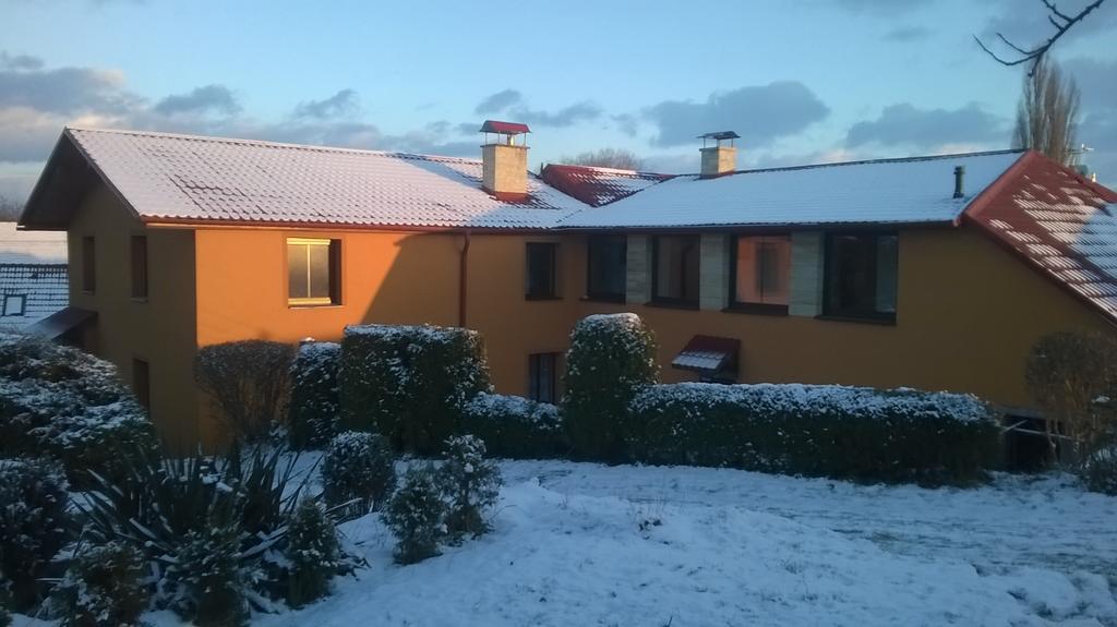 Penzion U Slunce Jaroměř 外观 照片